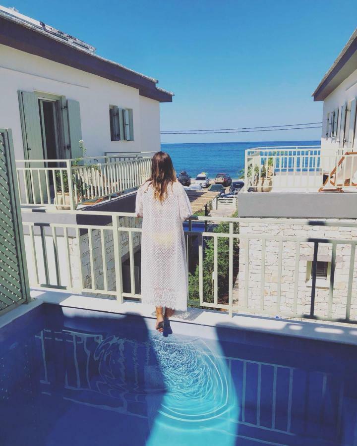 Sea And Sun Luxury Pools' Villas Chorefton Exterior foto
